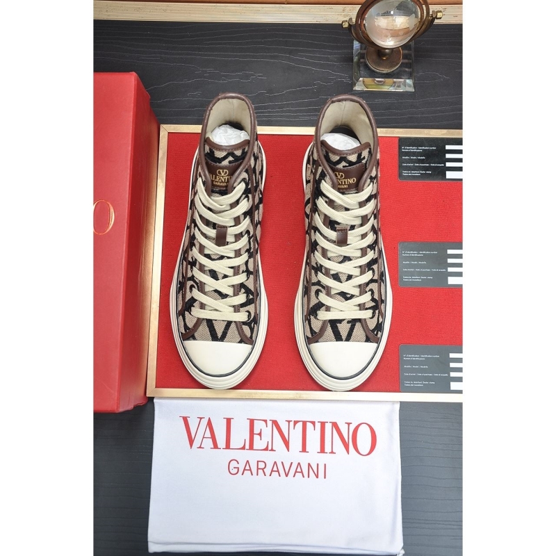 Valentino Sneakers